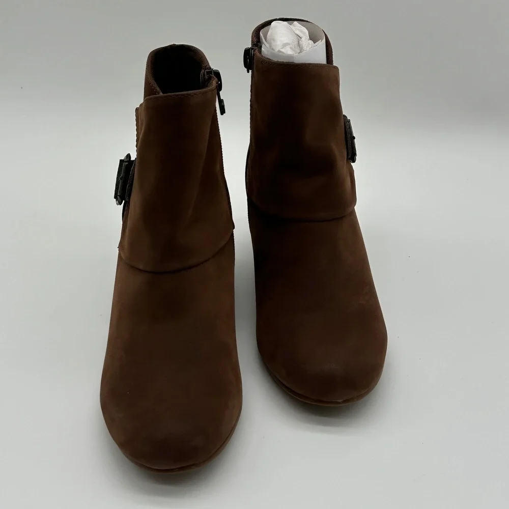 Blowfish Malibu Womens 8 Wedge Ankle Boots Brown Buckle Vegan Booties B1308